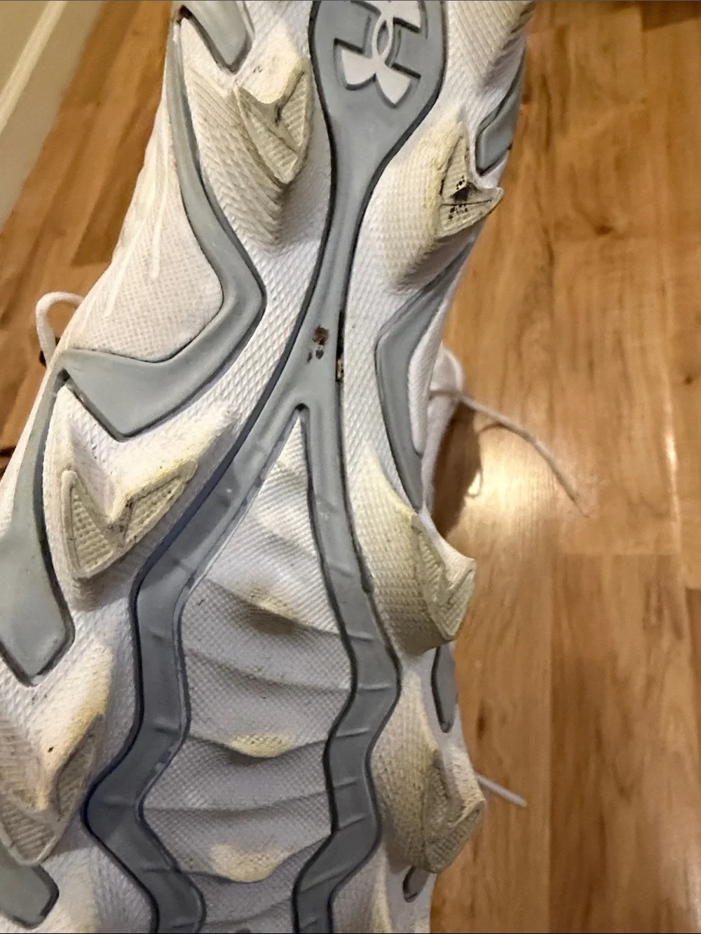 cleats size 2 1/2